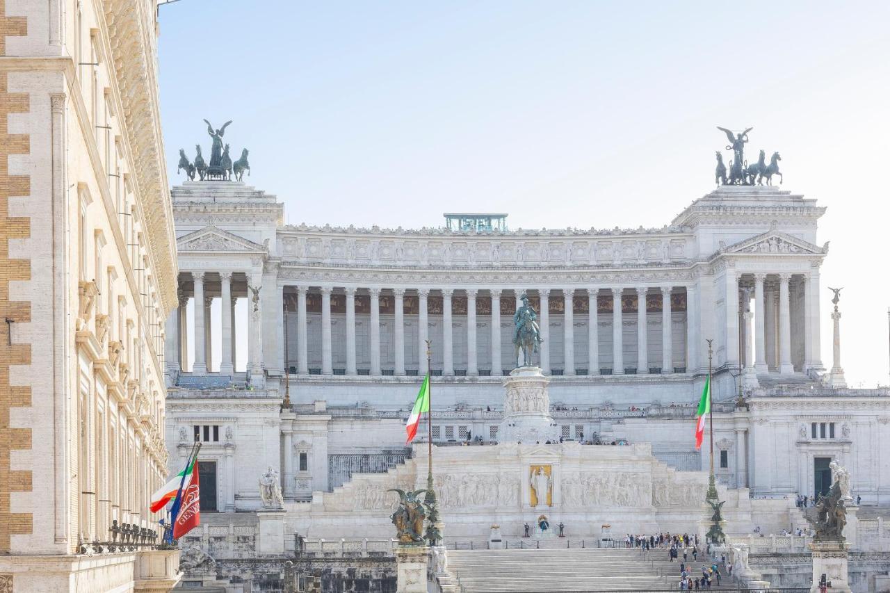 شقة Amazing Vista Piazza Venezia روما المظهر الخارجي الصورة
